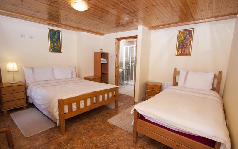 Beezies Self Catering Cottages Grange  Εξωτερικό φωτογραφία