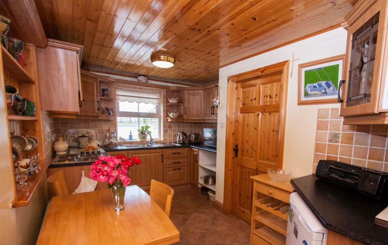Beezies Self Catering Cottages Grange  Εξωτερικό φωτογραφία